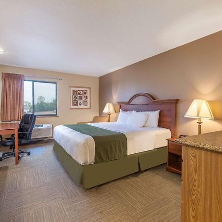 Days Inn By Wyndham Mitchell Sd Exteriér fotografie