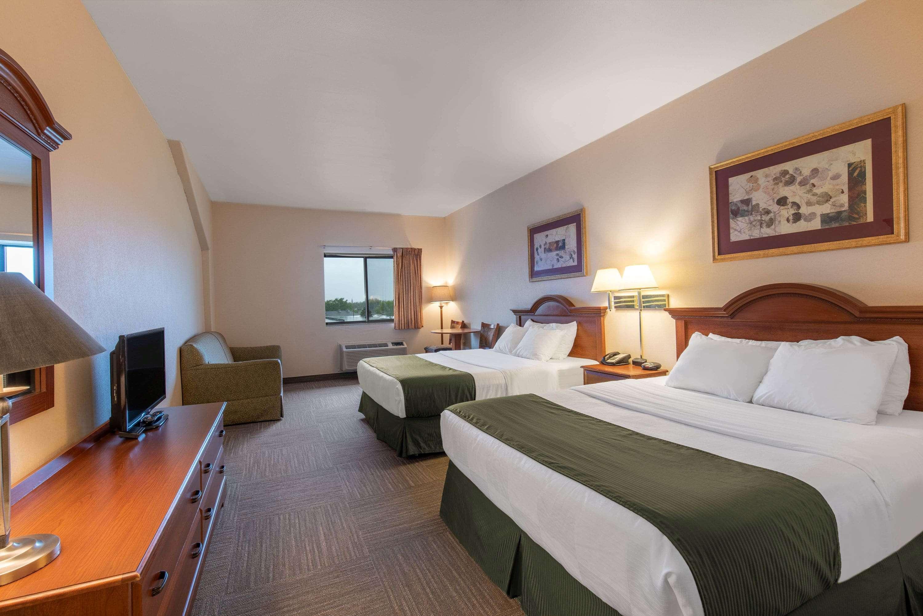 Days Inn By Wyndham Mitchell Sd Exteriér fotografie