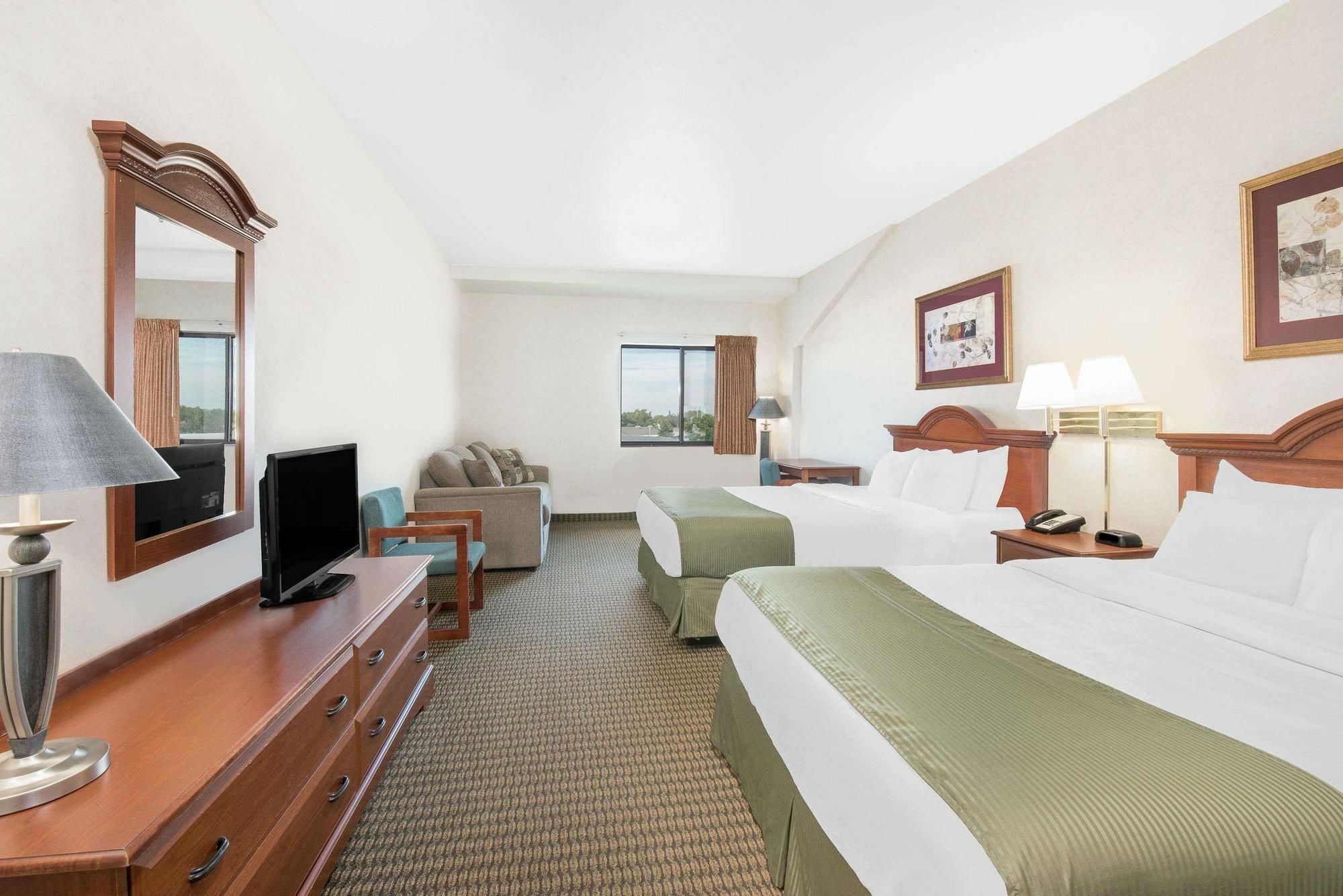 Days Inn By Wyndham Mitchell Sd Exteriér fotografie
